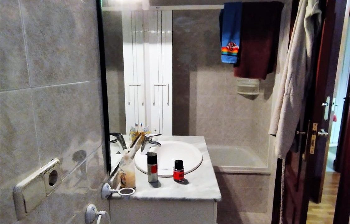 image_175649_33.jpg