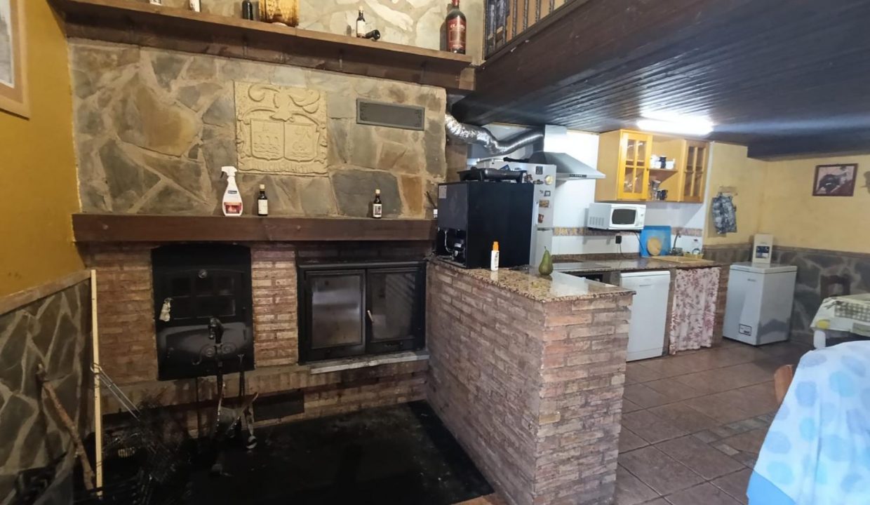 image_198437_0.jpg