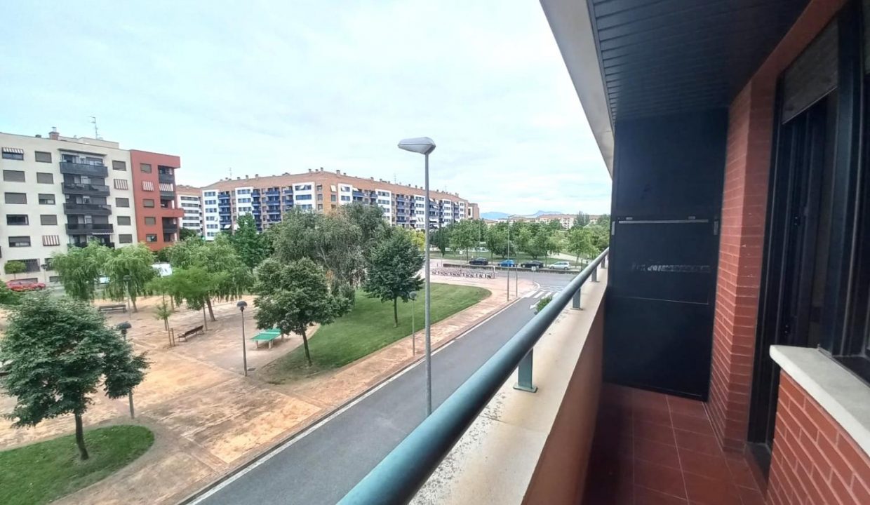 image_207374_21.jpg