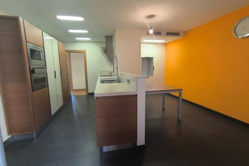 image_207415_10.jpg