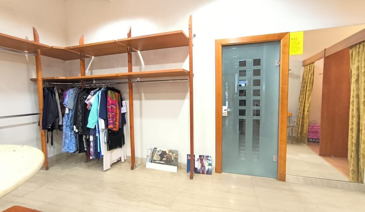 image_208700_11.jpg