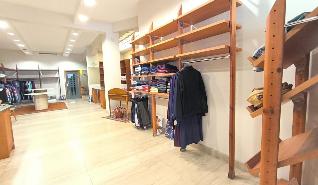 image_208700_12.jpg