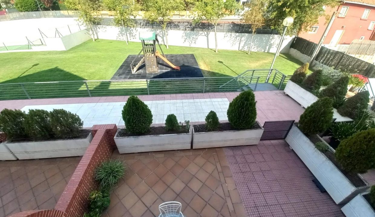 image_220596_12.jpg